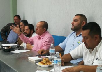 Frente de lucha transportista, rechaza la nueva movilidad; es trampa del gobierno