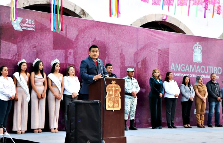 Conmemoraron el 191 aniversario de elevación a municipio de Angamacutiro