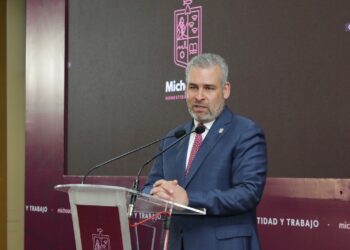 Buscará R. Bedolla reactivar vuelos de Mexicana de Aviación en puerto de LC