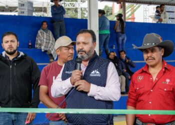 Inaugura el alcalde Julio Arreola Vázquez el nuevo Centro Deportivo de Ajuno