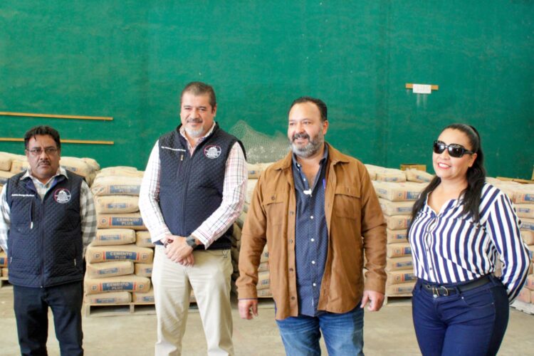 Aplica Gobierno de Pátzcuaro subsidio al cemento en apoyo a grupos vulnerables