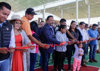 Inaugura el alcalde Julio Arreola tres obras de gran importancia para Cuanajo