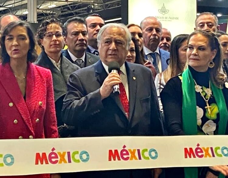 Pátzcuaro, en la Feria Internacional de Turismo de Madrid, en Pabellón México
