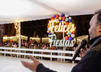 Con más de 85 mil visitantes cerró pista de hielo en Pátzcuaro: Edil Julio Arreola