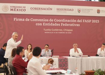 Bedolla firma convenio en seguridad, Michoacán tendrá 300 mdp federales