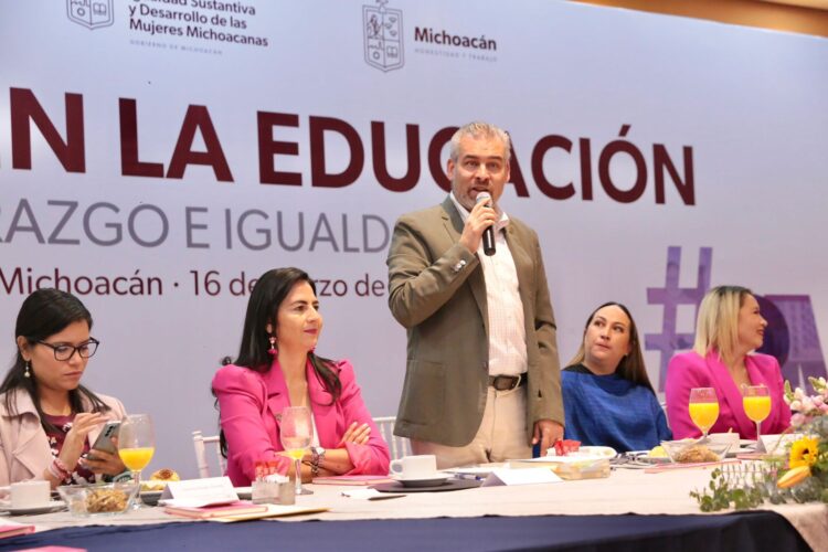 Histórico, la rectoría de la educación en Michoacán está en las mujeres: Bedolla