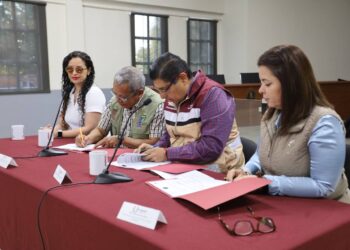 Uruapan firma convenio para prevenir y combatir incendios forestales del 2023