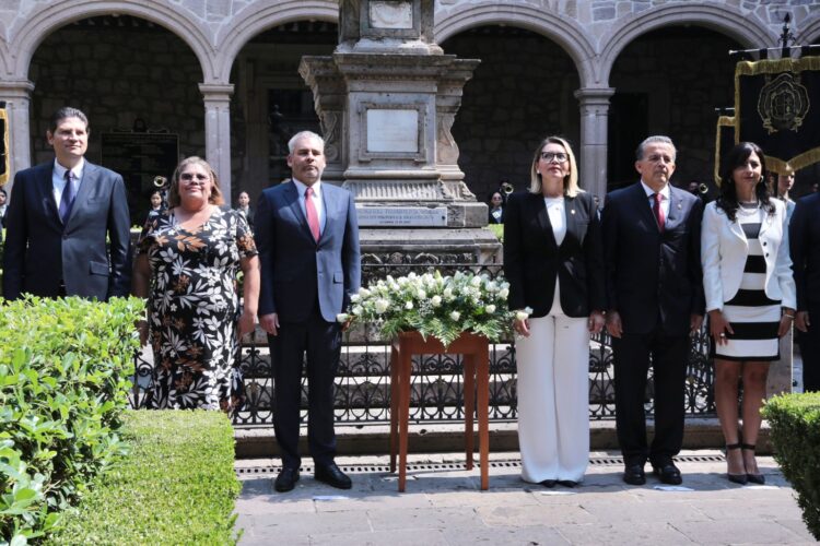 «Caminaré con la UMSNH hasta que supere sus problemas financieros»: RB