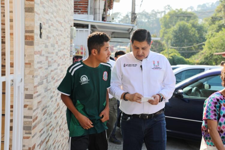 Promueve Nacho Campos unidad vecinal y nueva corresponsabilidad social