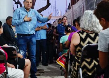 Sigamos transformando juntos, propone Nacho Campos a los uruapenses