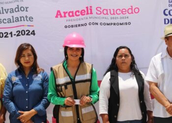 Entrega Araceli Saucedo rehabilitación de calles en Santa Clara del Cobre