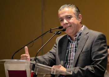 Regularizados, más de 118 mil autos chocolate en Michoacán: Luis Navarro