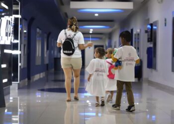 Respalda el Gobierno de Michoacán a 400 familias de niños con cáncer