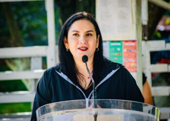 Yadira Ramírez Mora inaugura primer torneo municipal de cachibol