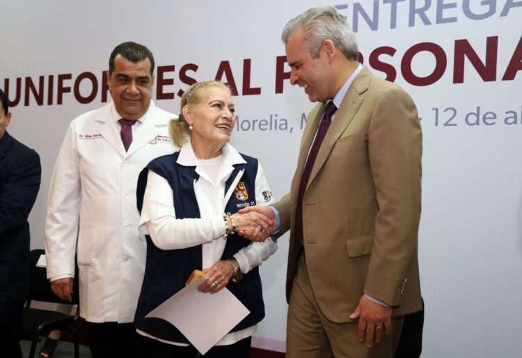 De incertidumbre a estabilidad laboral 450 empleados de salud: Elías Ibarra