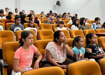 Inicia Hermes Pacheco talleres infantiles en Casa de la Cultura de Angamacutiro
