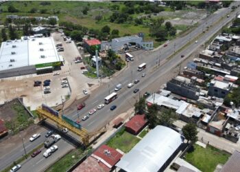 Gobierno de Michoacán convoca para construir acceso a Villas del Pedregal