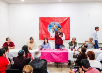 Nacho Campos inició la difusión popular de su segundo informe de gobierno