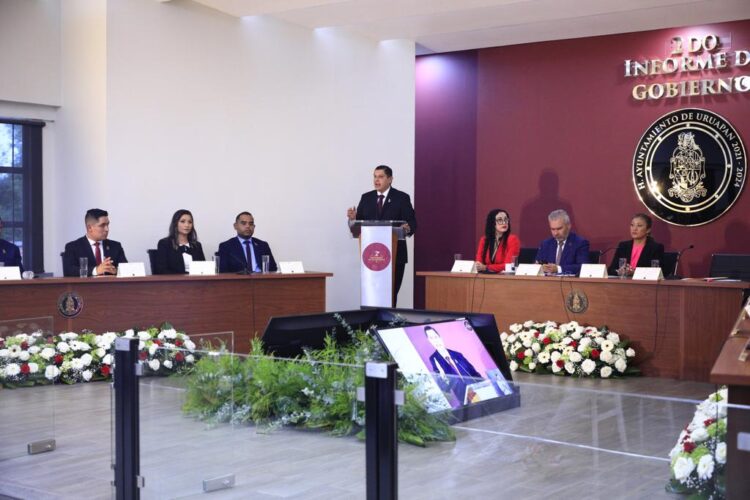 Uruapan, en la ruta de la transformación: Nacho Campos; en informe de gobierno