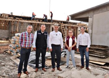 Supervisa Bedolla avance de obra en el Icatmi de Villas del Pedregal en Morelia