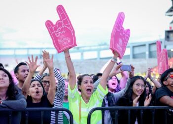 Hoy a las 7 pm inicia concierto de Caifanes; acceso al Morelos desde las 5
