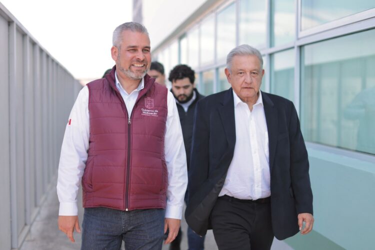 Regresa AMLO a Michoacán el domingo