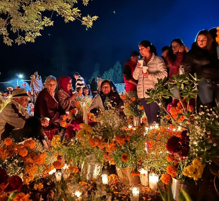 Gran celebración vivió Michoacán en su tradicional y mística Noche de Muertos