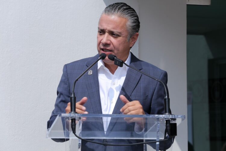 Más de un millón de michoacanos ha pagado refrendo vehicular: Luis Navarro