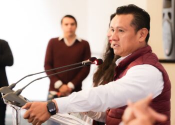 Encuestas nos dan amplia ventaja rumbo al Senado de la República: C. Torres Piña