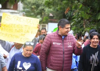 Nacho Campos sigue trabajando  por un desarrollo social equilibrado en Uruapan