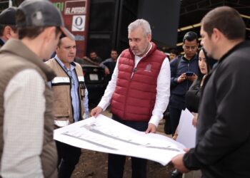 Supervisa Bedolla construcción de avenida San Francisco en Uruapan