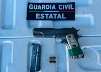 Guardia Civil asegura a menor de edad en posesión de un arma de fuego