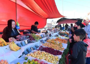 Benéfico en la canasta básica aumento al salario: consumidores