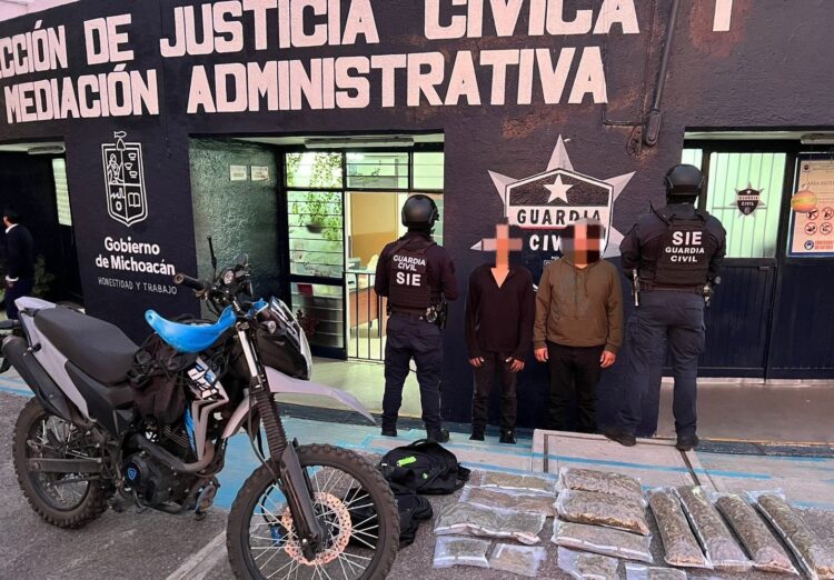 SIE detiene a 2 presuntos distribuidores de droga, en Morelia
