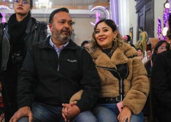 Miles de niños disfrutaron de la Tradicional Cabalgata de los Reyes Magos en Pátzcuaro