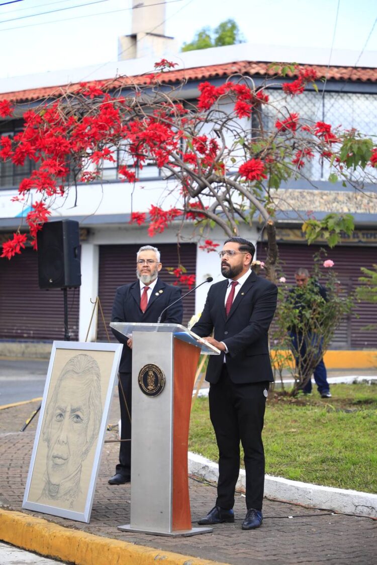 Gobierno Municipal conmemora CCX aniversario del natalicio de Melchor Ocampo