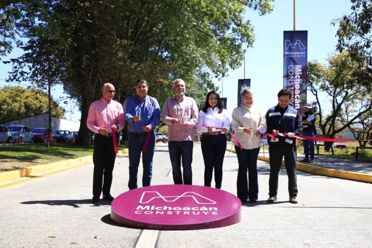 Nacho Campos y Alfredo Ramírez entregan ampliación de Av. San Francisco Uruapan