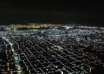 ¡¡ Uruapan ya brilla con luz propia !!