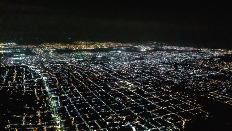 ¡¡ Uruapan ya brilla con luz propia !!