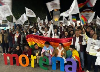 Arranca Celeste Ascencio campaña al Senado con caminata LGBTIQ+ en Paracho