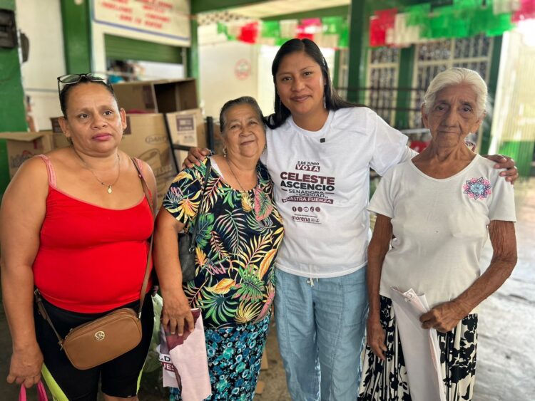 Recoge Celeste Ascencio planteamientos de habitantes en Múgica, para el Senado