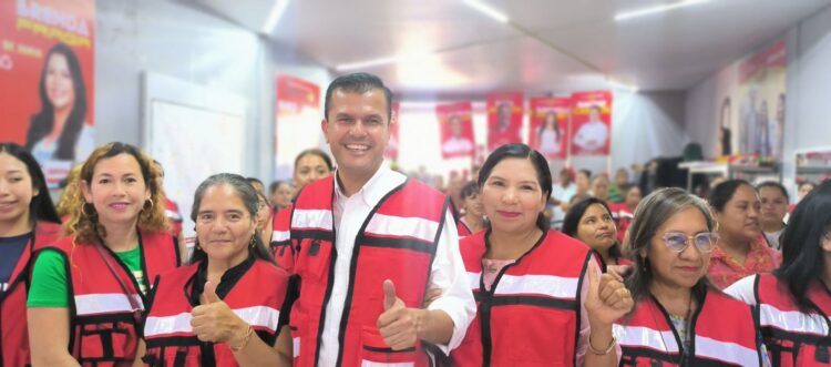 Juan Manzo propone seguridad económica para las mujeres a partir de los 60 años