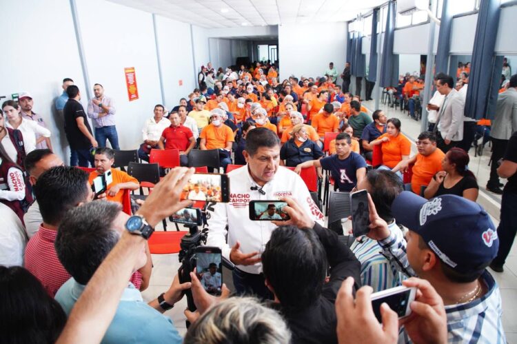 Experiencia, no ocurrencias para gobernar bien a Uruapan, propone Nacho Campos