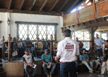 En San Juan Nuevo, Juan Manzo pide voto masivo para Morena y gestionar obras