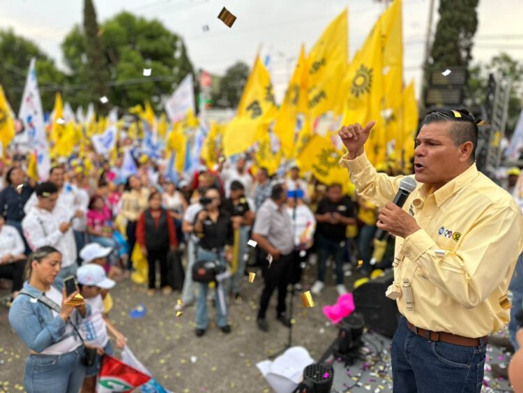 Cierre pletórico de los candidatos de la coalición «Fuerza y Corazón por México»