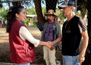 Itzel Gaona se compromete a mejorar conectividad vial y apoyar a La Ciénega