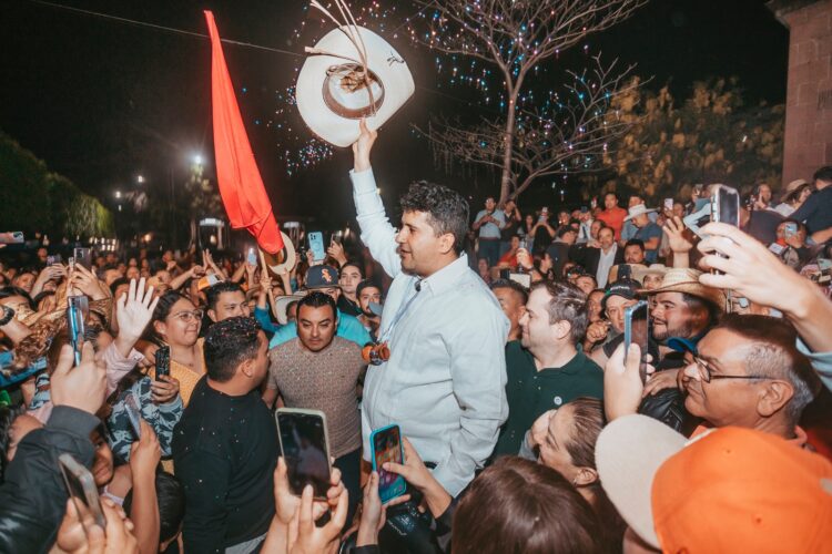 Histórica victoria electoral en Uruapan, con 90 mil votos, Carlos Manzo triunfa