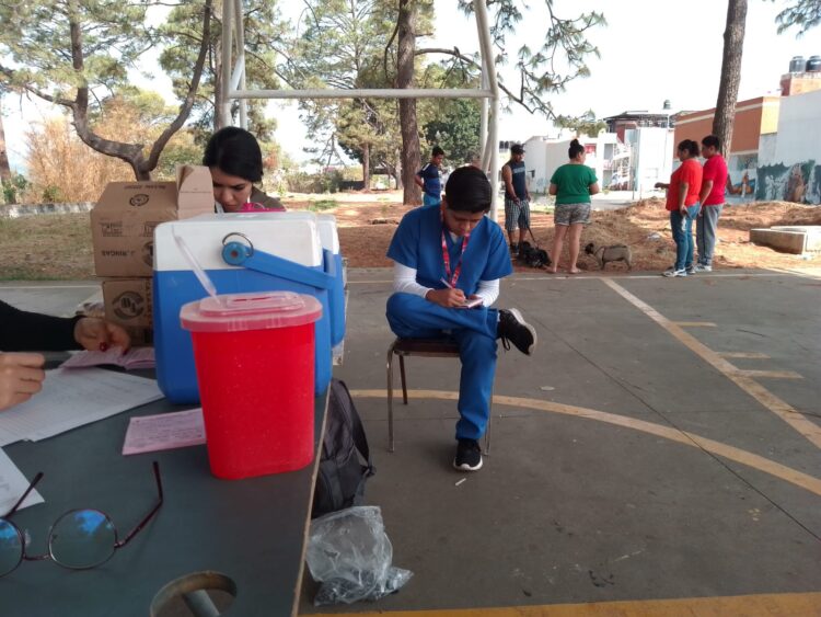 Aplicadas casi 10 mil vacunas contra la rabia, todas gratuitamente en Uruapan