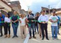 Entrega edil Julio Arreola en dos colonias de Pátzcuaro la pavimentación de calles