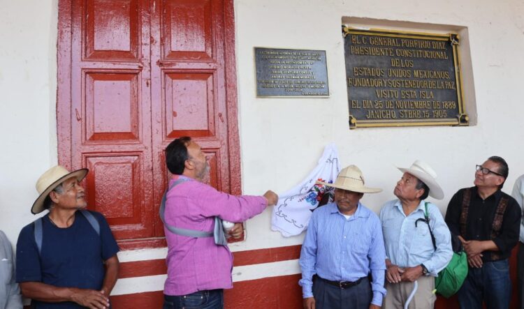 El Gobierno de Pátzcuaro, conmemoró el Día Internacional de los Pueblos Indígenas, en la isla de Janitzio